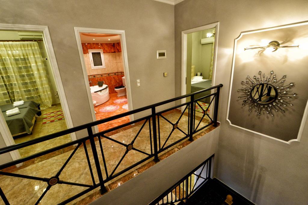 Villa Natalia Kouramádes Exteriör bild